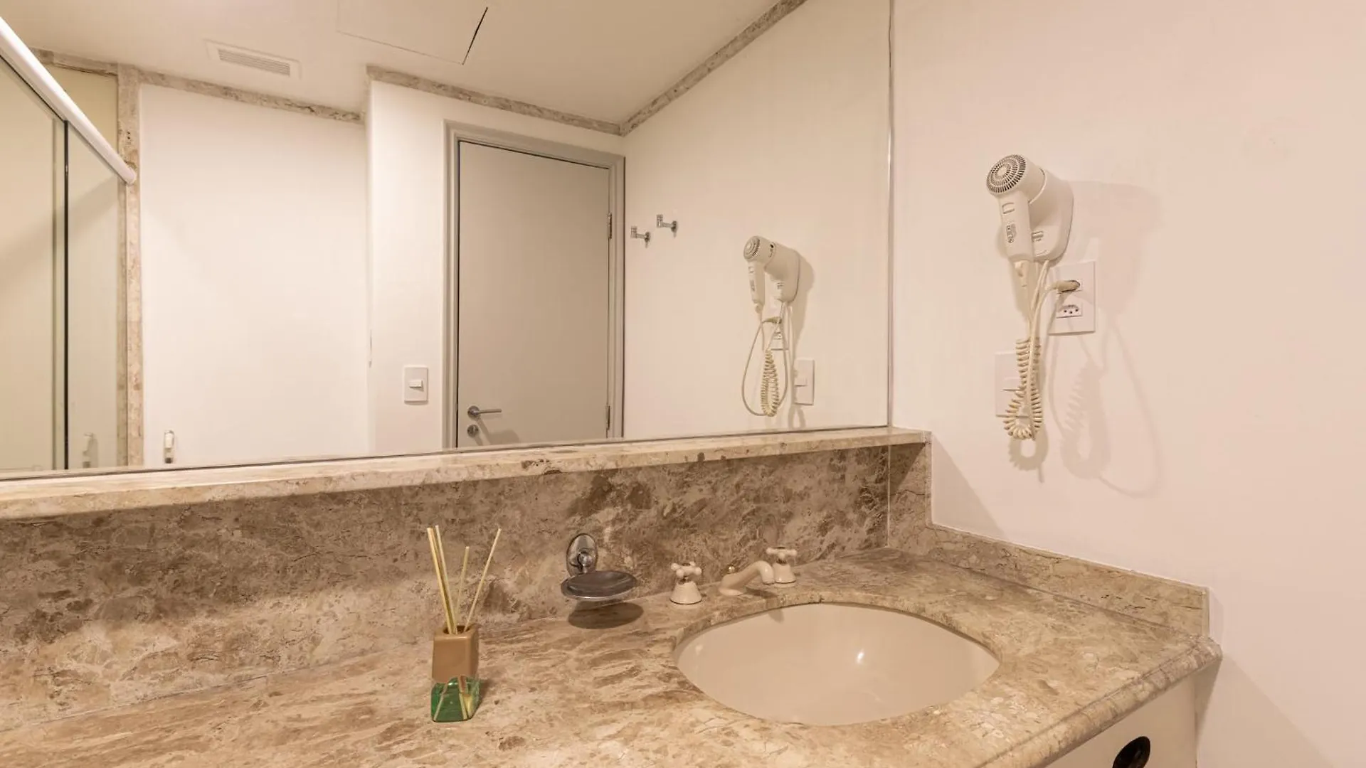 Easy Star - Pratico Flat C/Vaga Proximo Do Shopping Pamplona - Do03I Apartment Sao Paulo